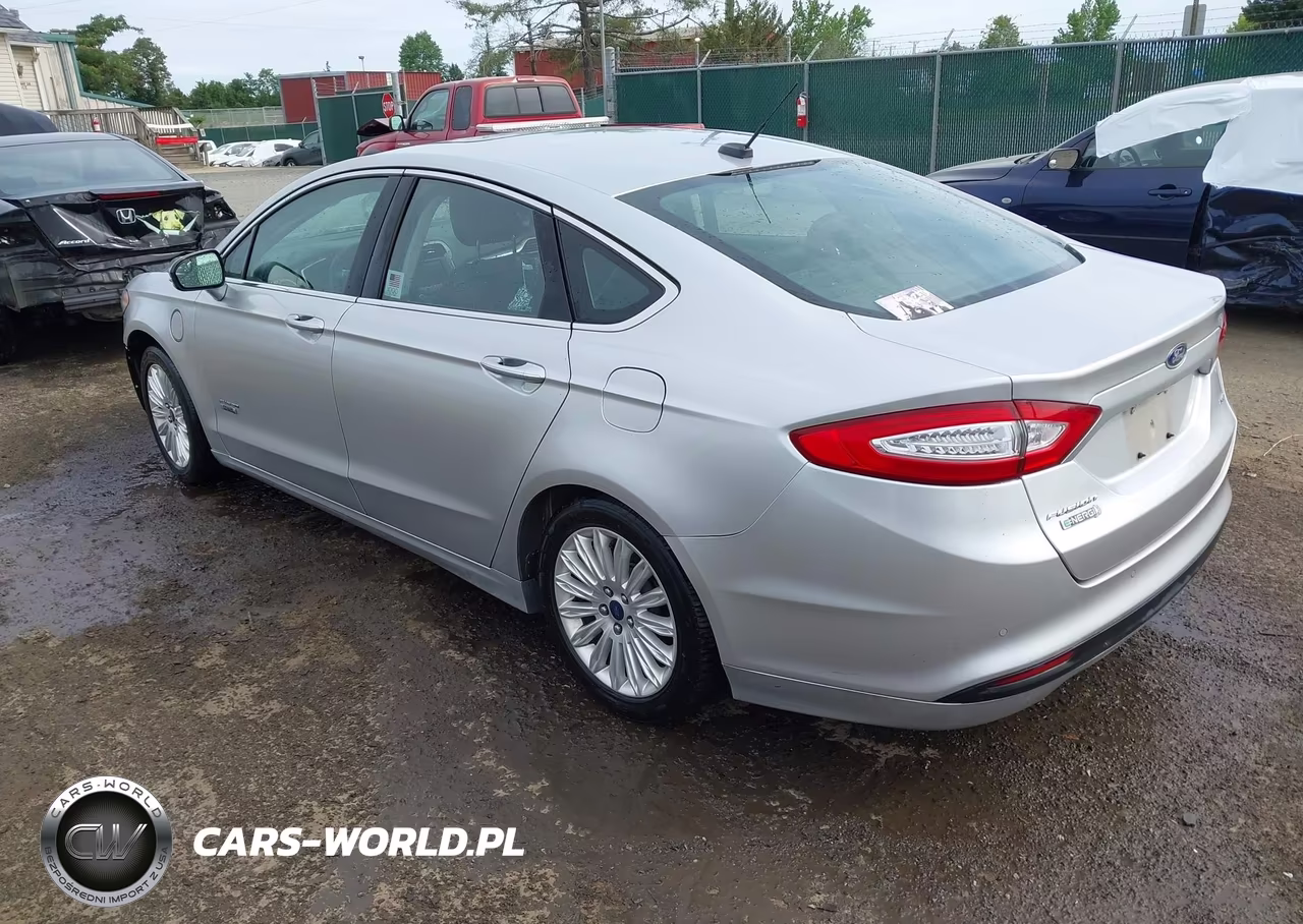 2016 Ford Fusion Energi Se Luxury VIN:3FA6P0PU3GR230873 - 3