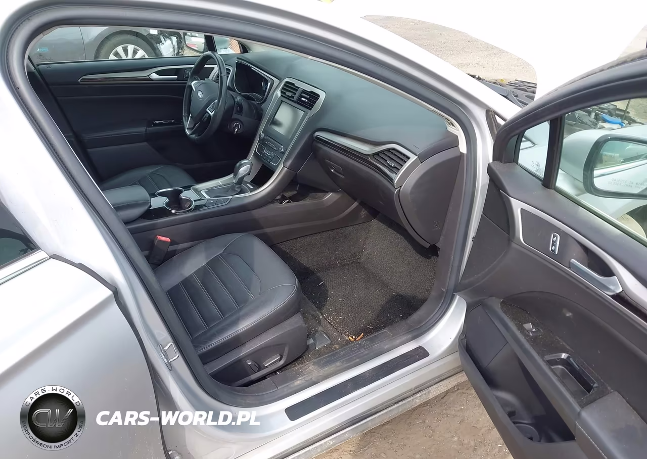 2016 Ford Fusion Energi Se Luxury VIN:3FA6P0PU3GR230873 - 5