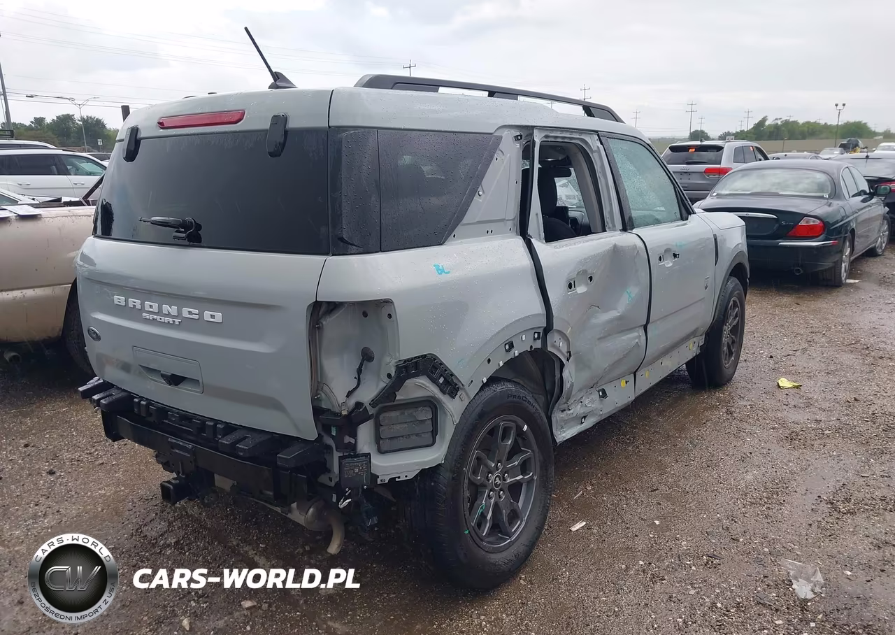 2022 Ford Bronco Sport Big Bend VIN:3FMCR9B64NRE35311 - 4