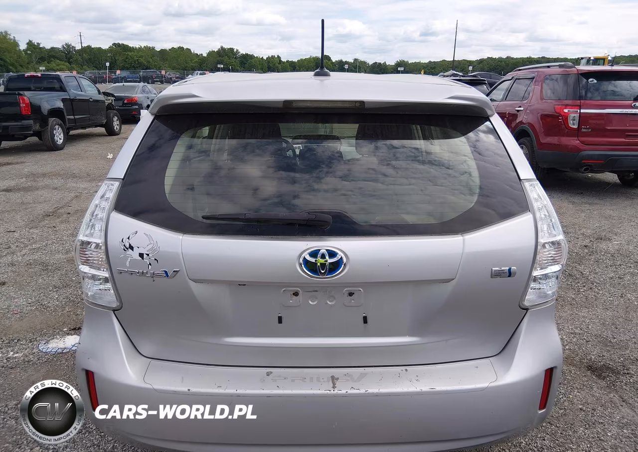 2013 Toyota Prius V Three VIN:JTDZN3EU4D3236158 - 16