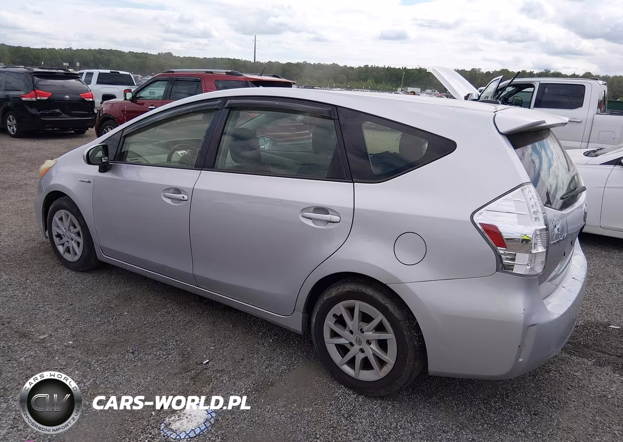 2013 Toyota Prius V Three VIN:JTDZN3EU4D3236158 - 3