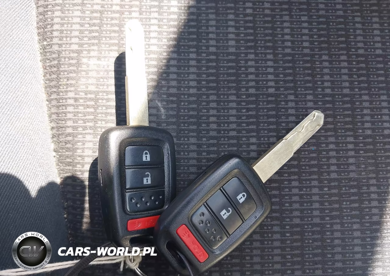 2015 Honda Fit Lx VIN:3HGGK5H58FM768015 - 11