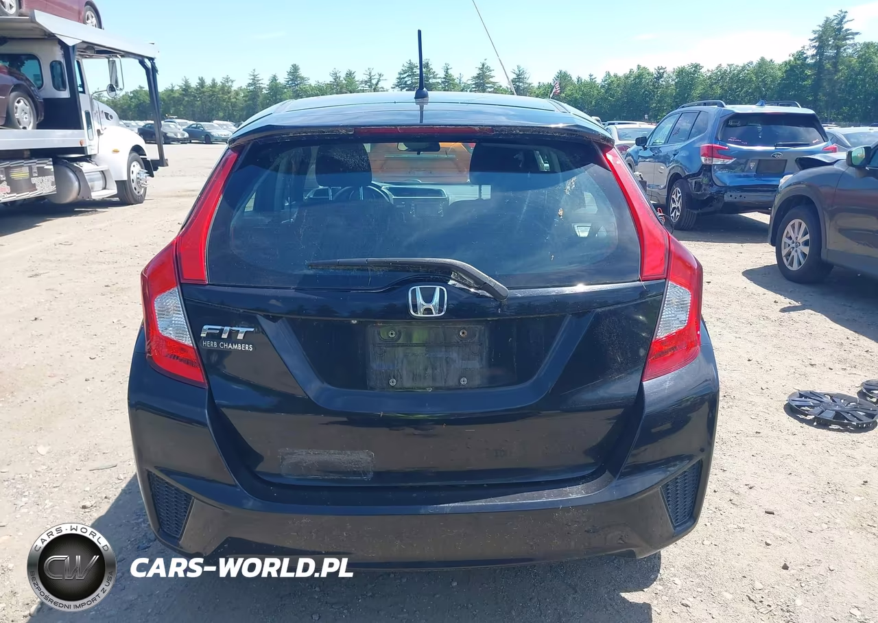 2015 Honda Fit Lx VIN:3HGGK5H58FM768015 - 17