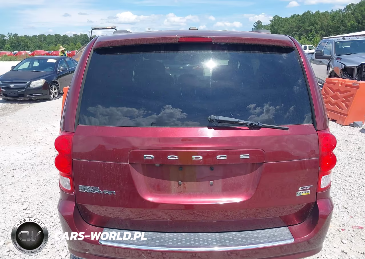 2018 Dodge Grand Caravan Gt VIN:2C4RDGEGXJR282441 - 17