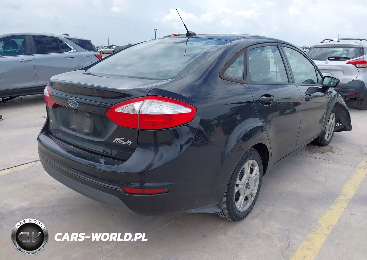 2014 Ford Fiesta Se VIN:3FADP4BJ0EM220453 - 4