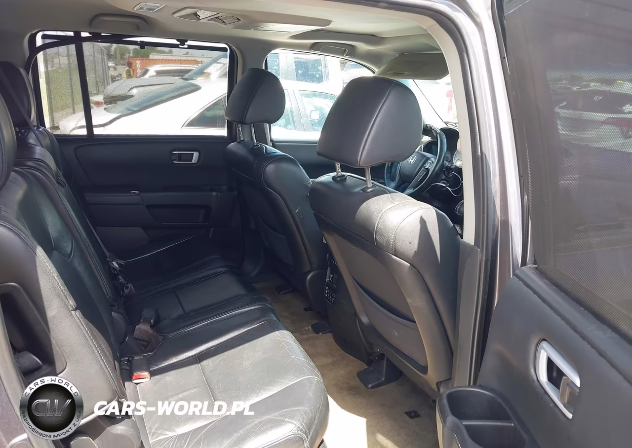 2015 Honda Pilot Touring VIN:5FNYF4H93FB063891 - 8