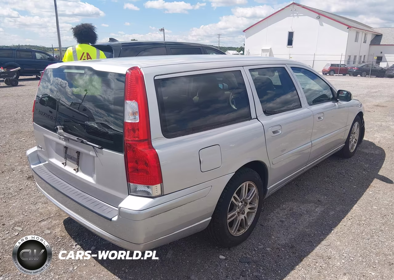 2007 Volvo V70 2.4 VIN:YV1SW612572650980 - 4