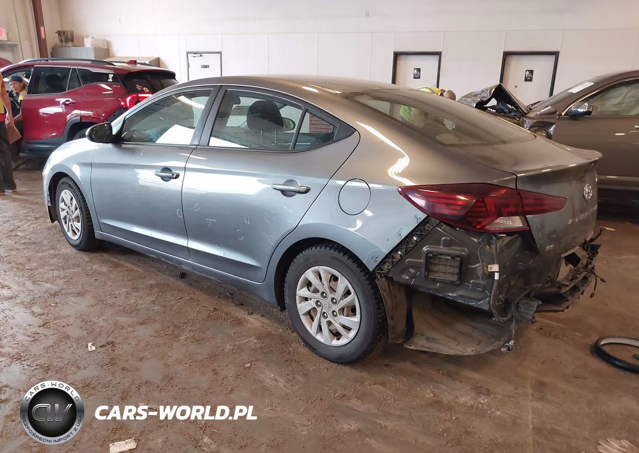 2019 Hyundai Elantra Se VIN:5NPD74LF9KH470666 - 3