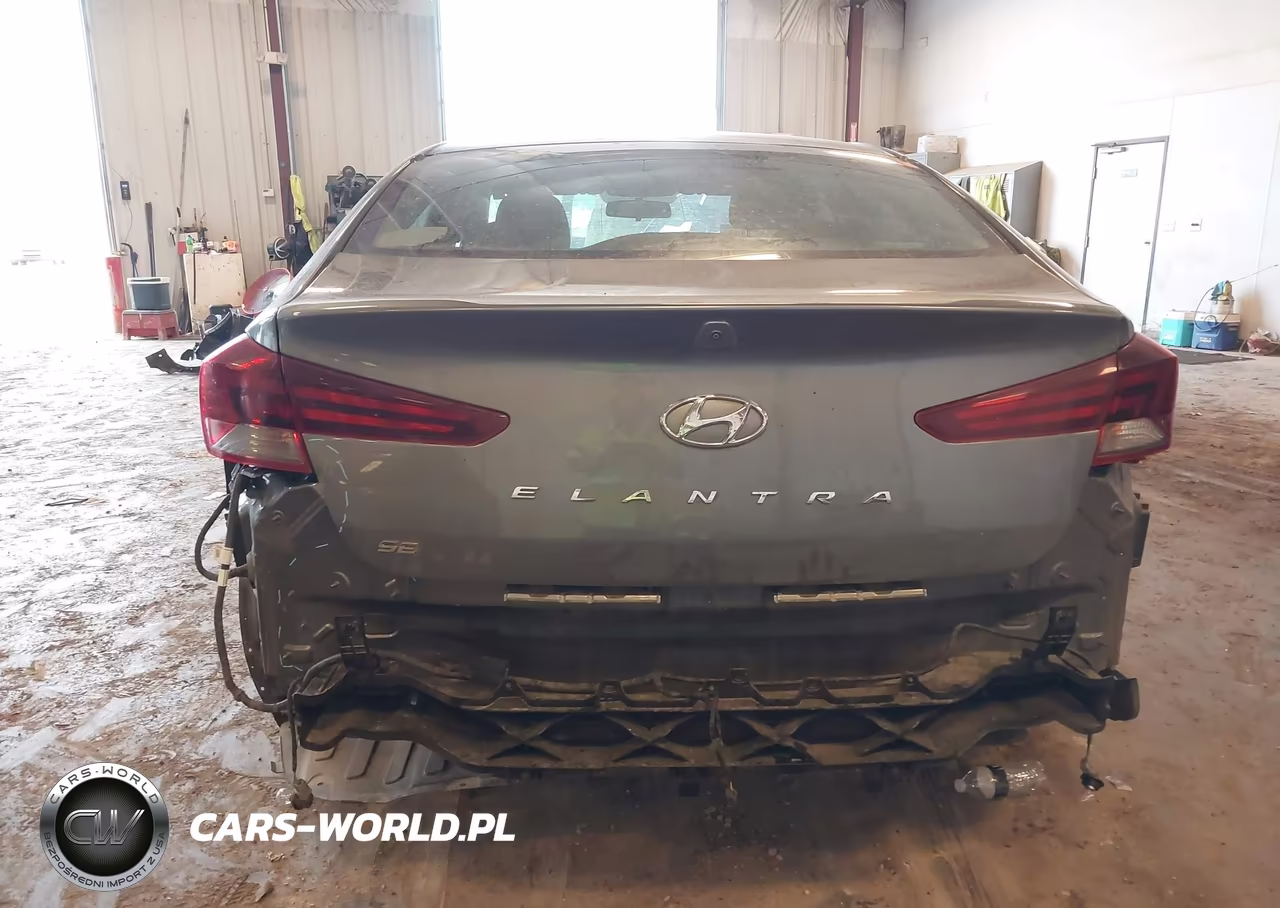 2019 Hyundai Elantra Se VIN:5NPD74LF9KH470666 - 6