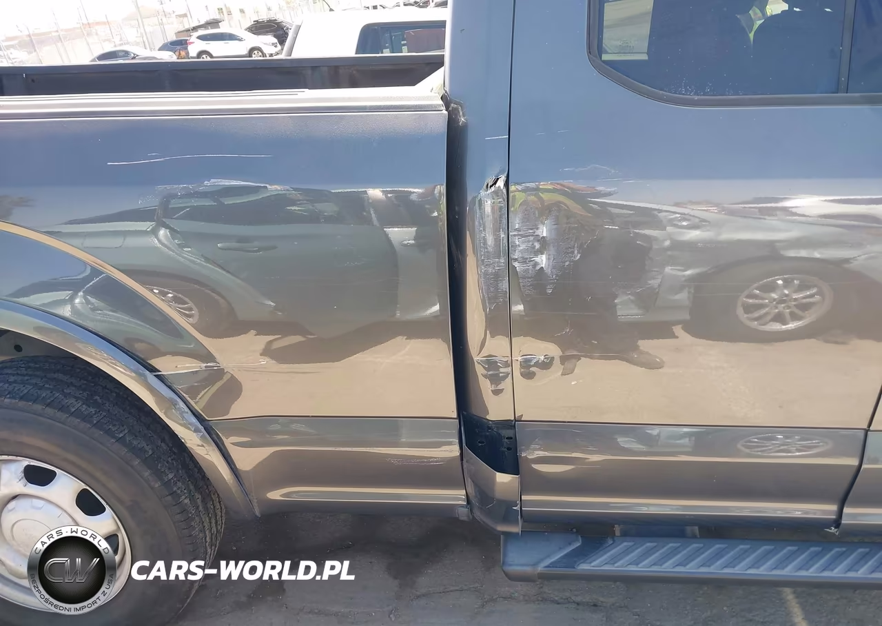 2019 Ford F-150 Xlt VIN:1FTEX1CP6KKC98612 - 18