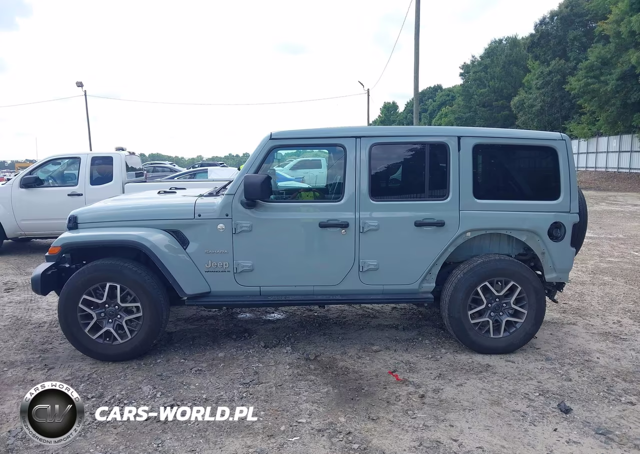 2024 Jeep Wrangler 4-Door Sahara 4X4 VIN:1C4PJXEG9RW326657 - 15