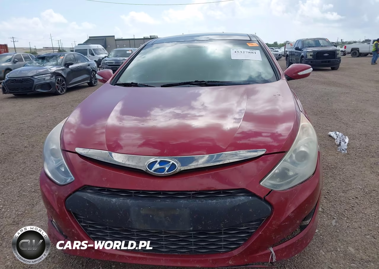 2013 Hyundai Sonata Hybrid Limited VIN:KMHEC4A49DA068492 - 12