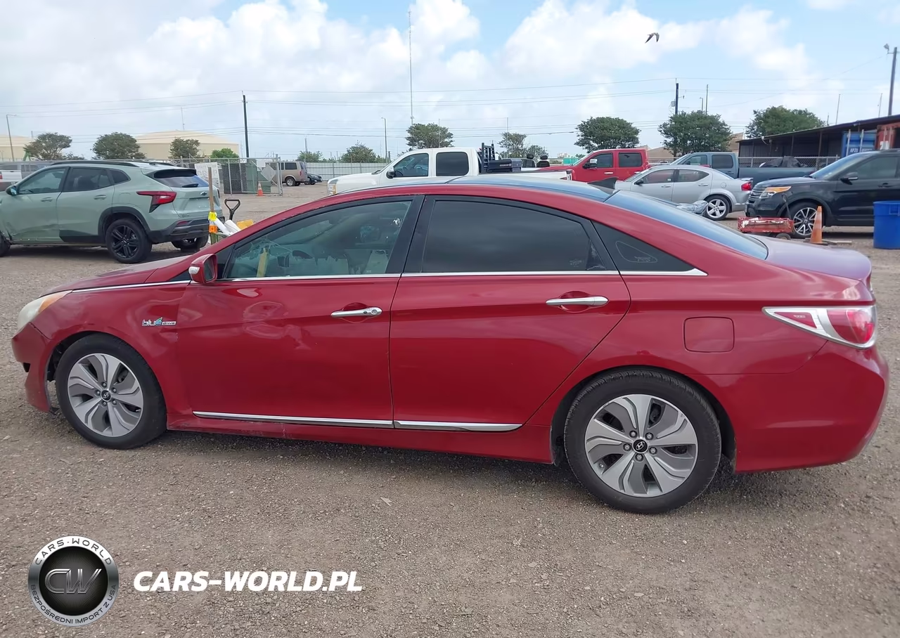 2013 Hyundai Sonata Hybrid Limited VIN:KMHEC4A49DA068492 - 14
