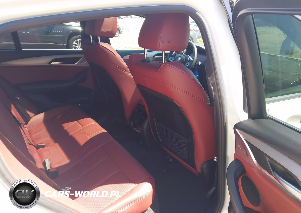 2022 BMW X4 xDrive30I VIN:5UX33DT02N9J37370 - 8