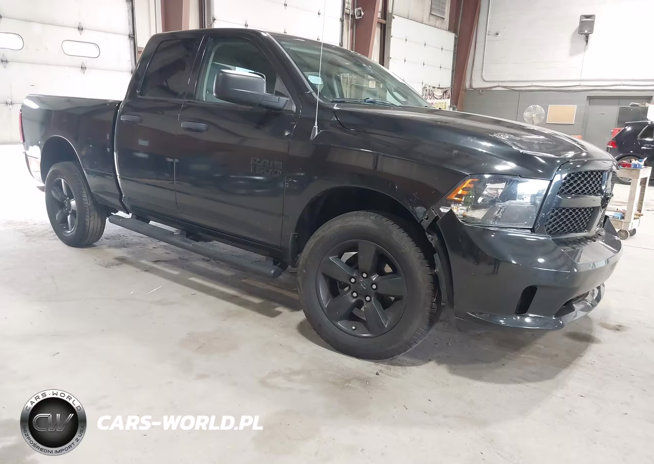 2017 Ram 1500 Express 4X4 6'4 Box – zdjęcie 1 z 16