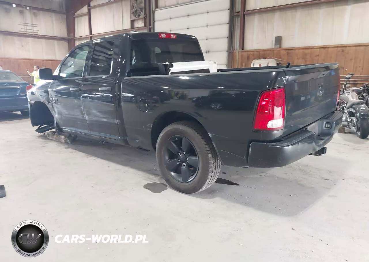 2017 Ram 1500 Express 4X4 6'4 Box VIN:1C6RR7FG7HS830850 - 3