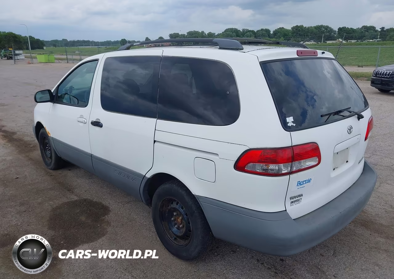 2001 Toyota Sienna Le VIN:4T3ZF13C51U376675 - 3