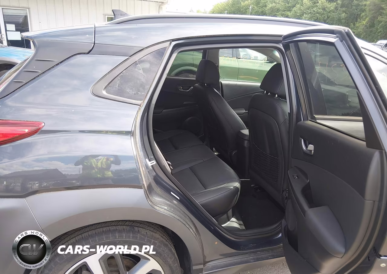 2018 Hyundai Kona Ultimate VIN:KM8K5CA56JU112894 - 8