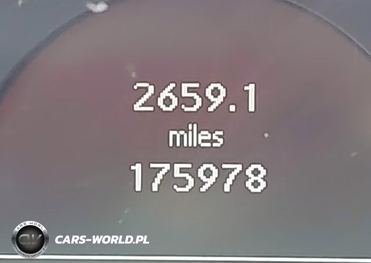 2011 Mercedes-Benz E 350 VIN:WDDHF5GB2BA434428 - 12