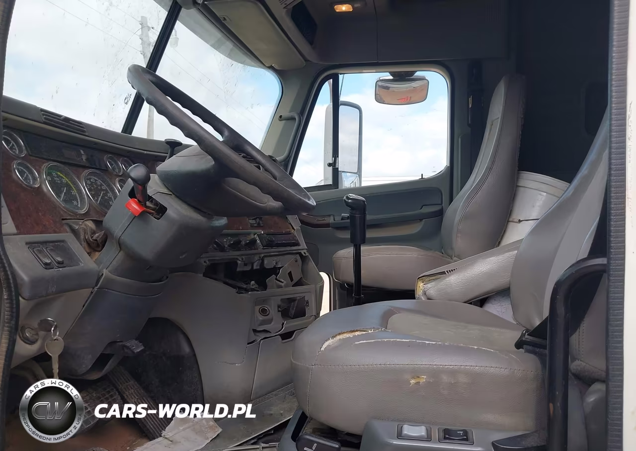 2009 Freightliner Conventional Columbia VIN:1FUJA6CV69DAA7169 - 7