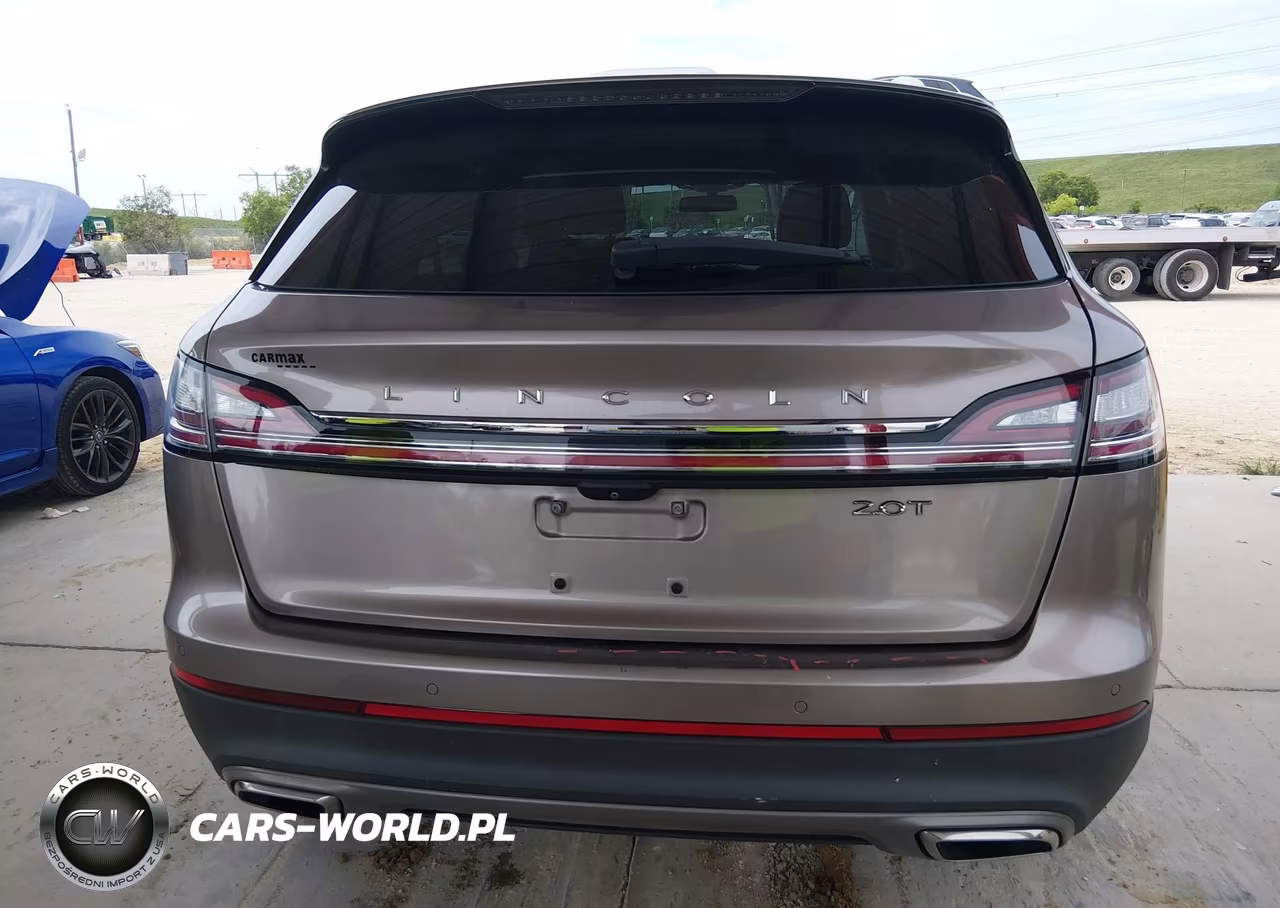 2019 Lincoln Nautilus Standard VIN:2LMPJ6J94KBL58327 - 17