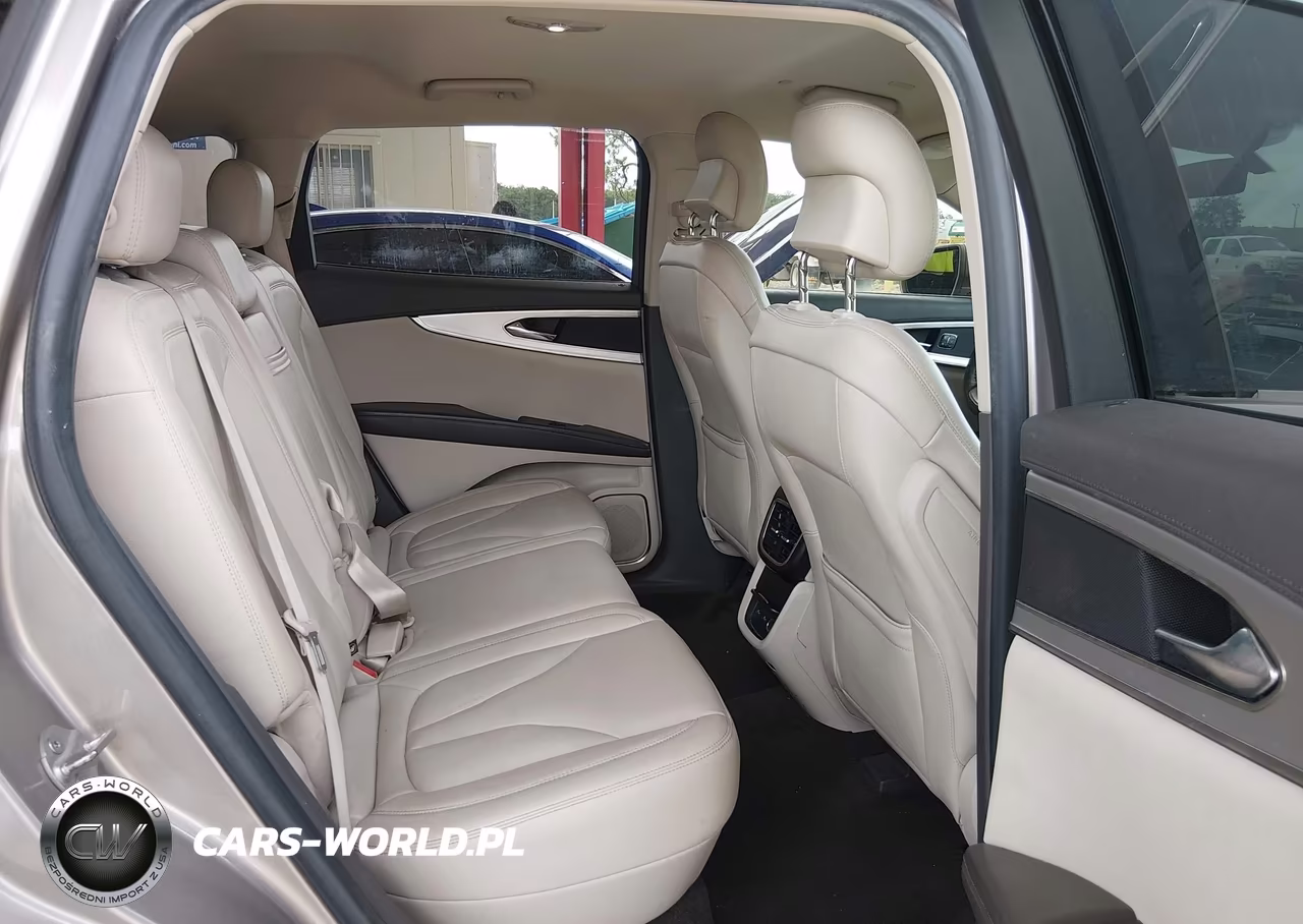 2019 Lincoln Nautilus Standard VIN:2LMPJ6J94KBL58327 - 8