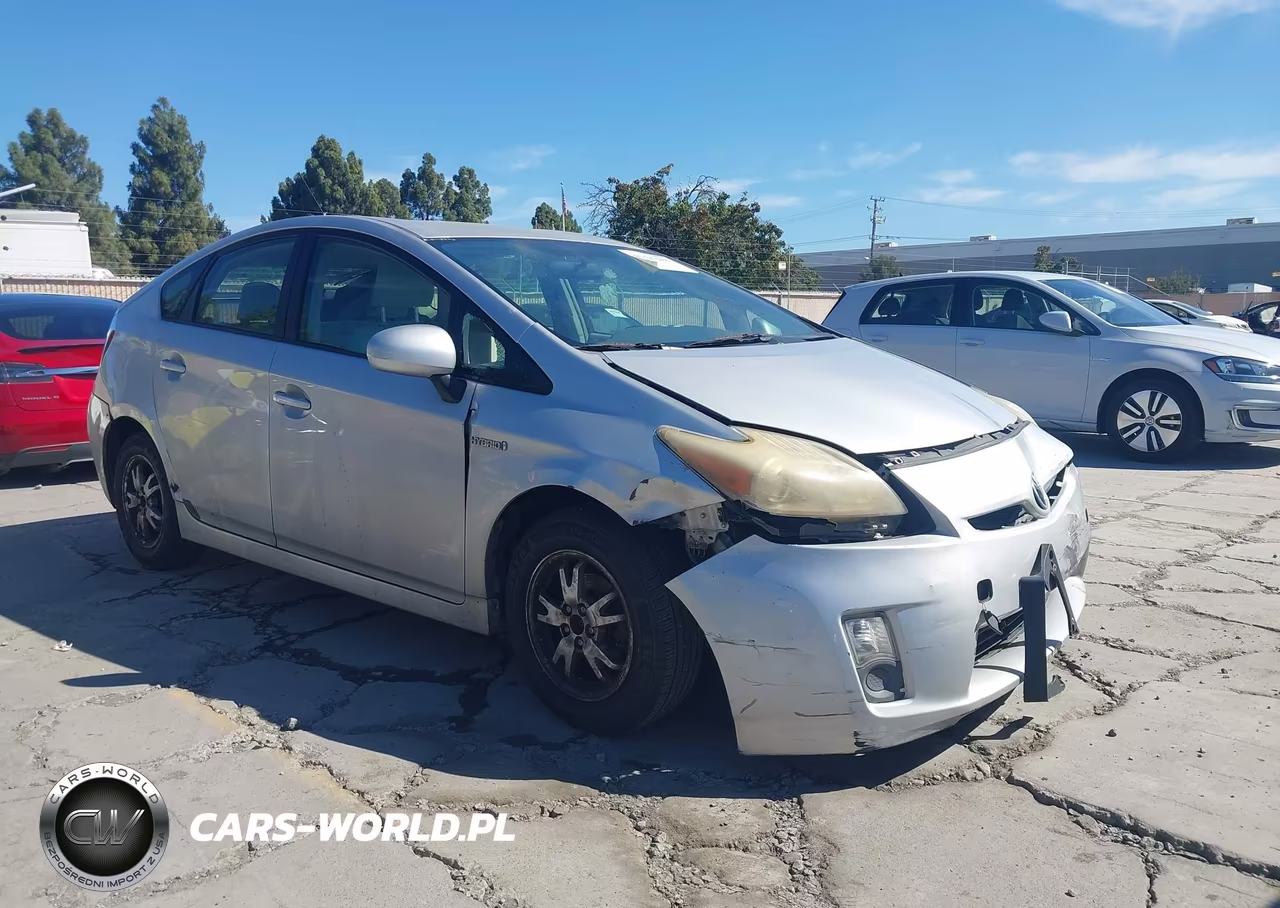 2011 Toyota Prius Two
