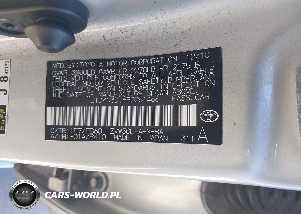 2011 Toyota Prius Two VIN:JTDKN3DU6B0261466 - 9