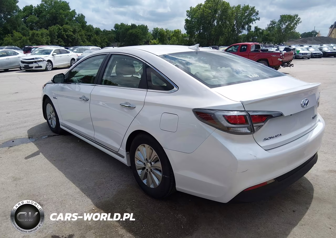 2016 Hyundai Sonata Hybrid Se VIN:KMHE24L12GA024361 - 3