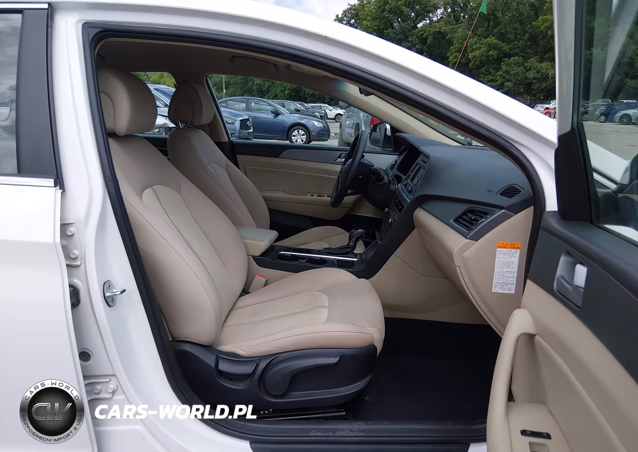 2016 Hyundai Sonata Hybrid Se VIN:KMHE24L12GA024361 - 5