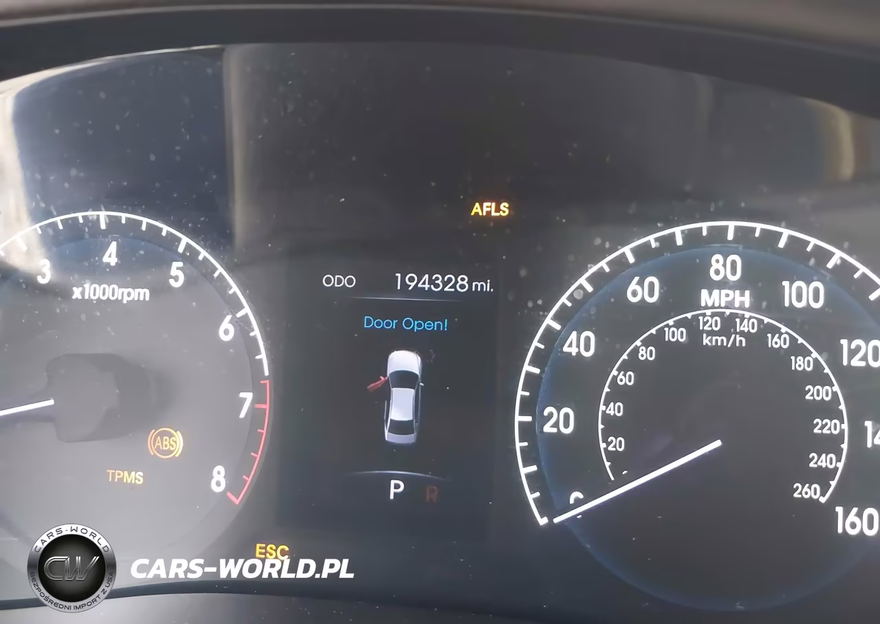2012 Hyundai Genesis 4.6 VIN:KMHGC4DF3CU172530 - 7