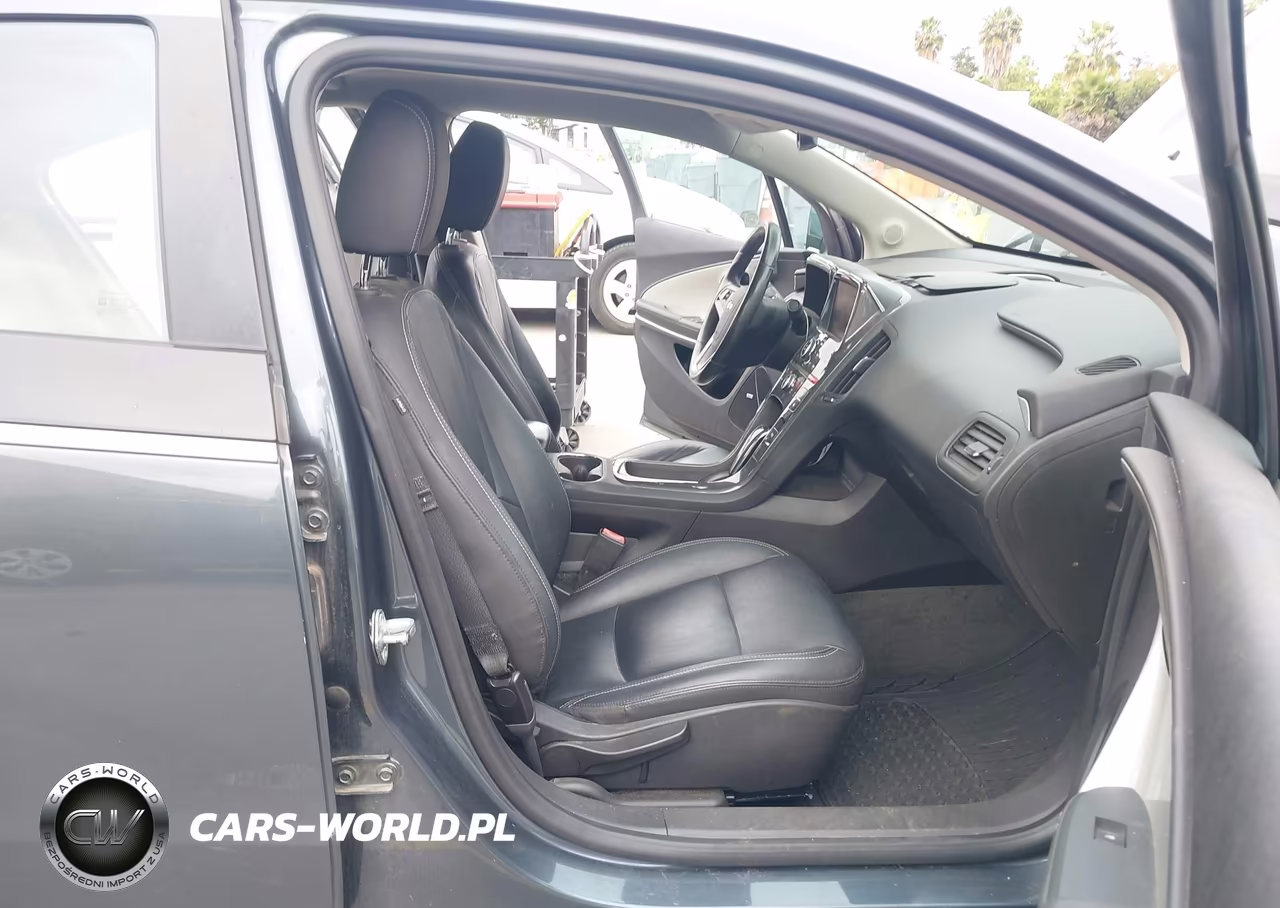 2013 Chevrolet Volt VIN:1G1RH6E42DU107704 - 5