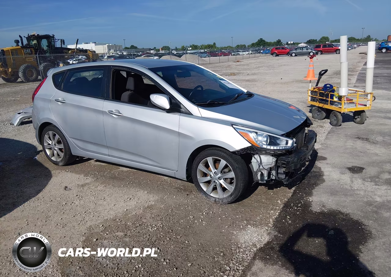 2014 Hyundai Accent Se – zdjęcie 1 z 18
