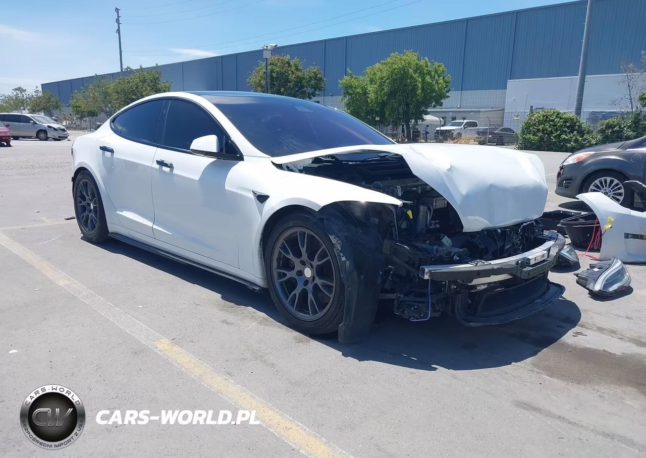 2021 Tesla Model S Plaid Tri Motor All-Wheel Drive