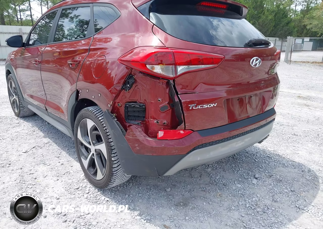 2018 Hyundai Tucson Value VIN:KM8J33A2XJU793360 - 6