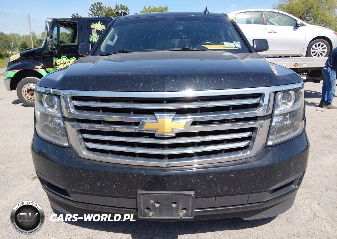2018 Chevrolet Tahoe Ls VIN:1GNSKAECXJR361204 - 12