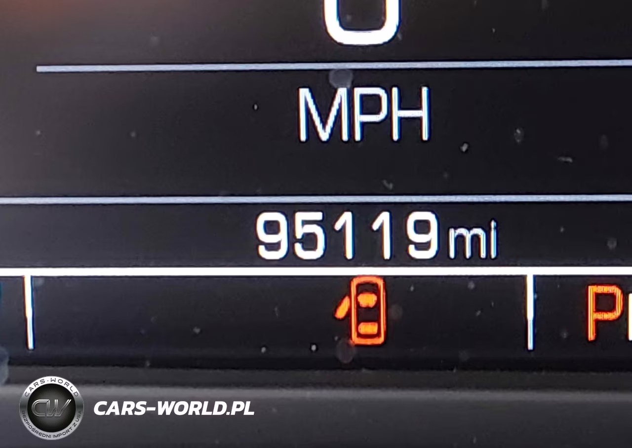 2018 Chevrolet Tahoe Ls VIN:1GNSKAECXJR361204 - 15