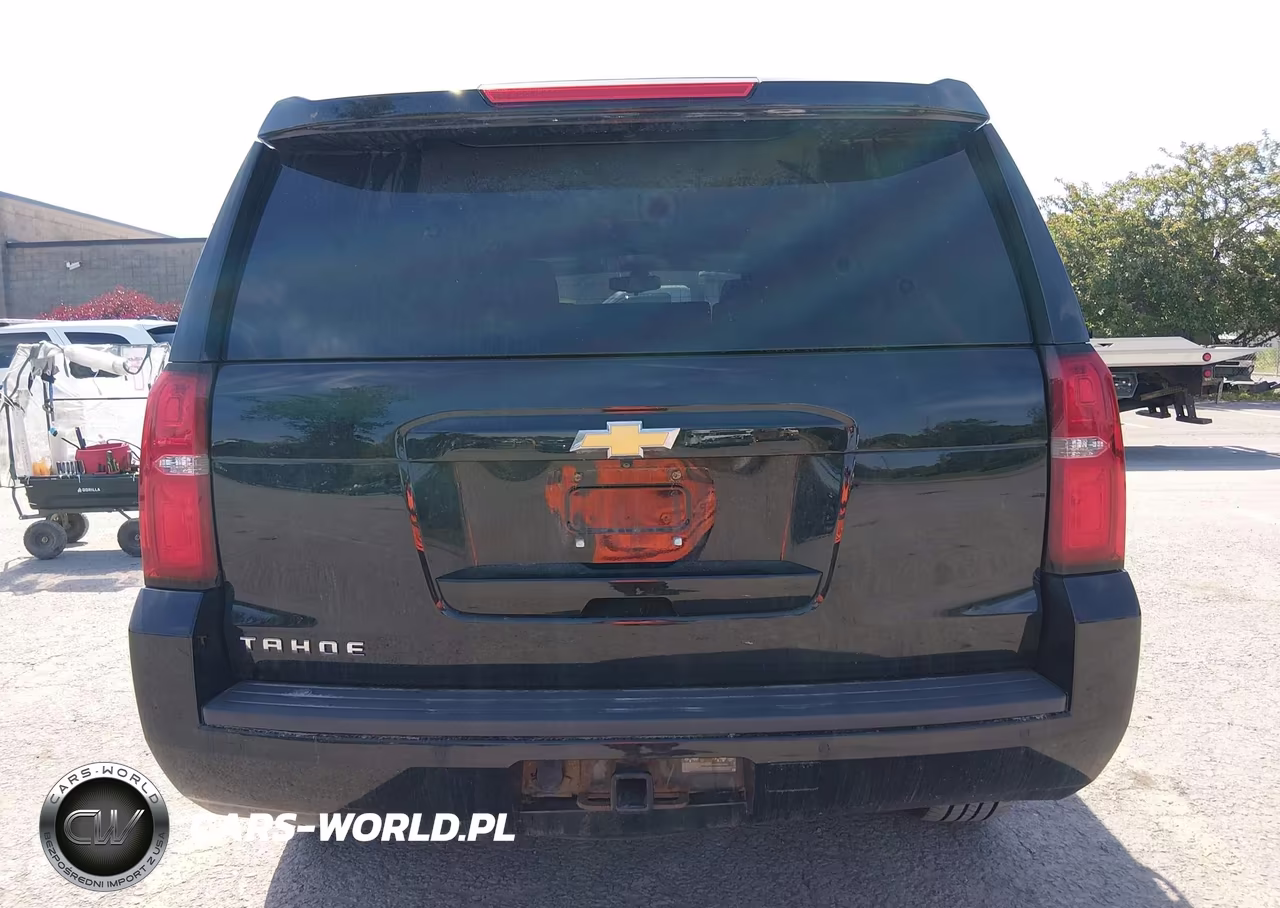 2018 Chevrolet Tahoe Ls VIN:1GNSKAECXJR361204 - 16