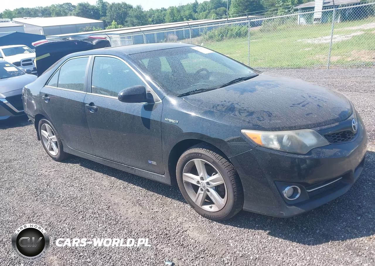 2014 Toyota Camry Hybrid Se Limited Edition