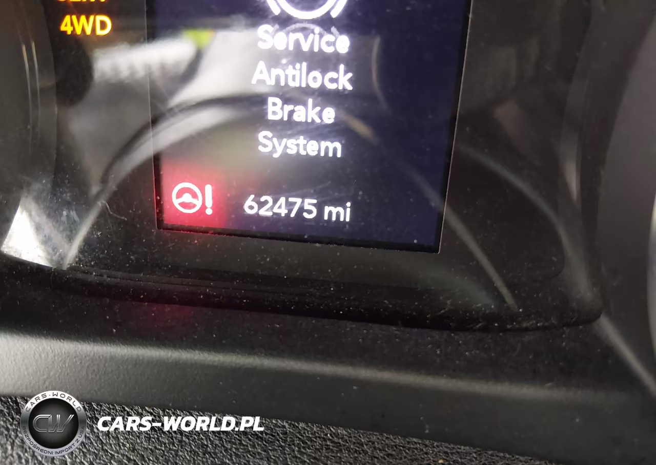 2020 Jeep Wrangler Unlimited Sport S 4X4 VIN:1C4HJXDG3LW299341 - 15