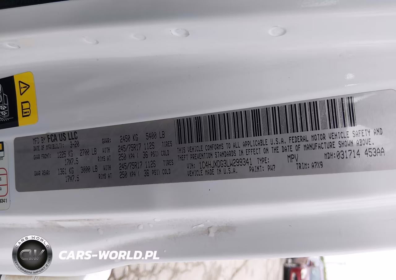 2020 Jeep Wrangler Unlimited Sport S 4X4 VIN:1C4HJXDG3LW299341 - 9