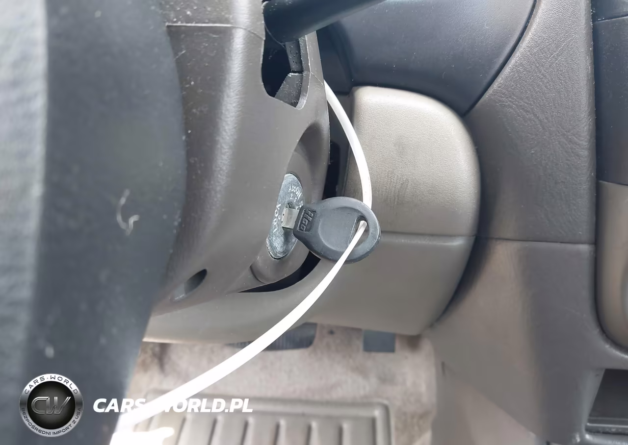 2003 Nissan Sentra Gxe-Xe VIN:3N1CB51D73L703949 - 11