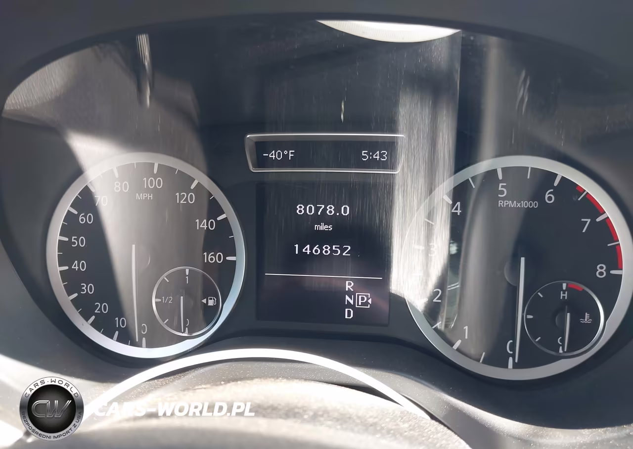 2017 Infiniti Qx30 VIN:SJKCH5CP3HA016420 - 6