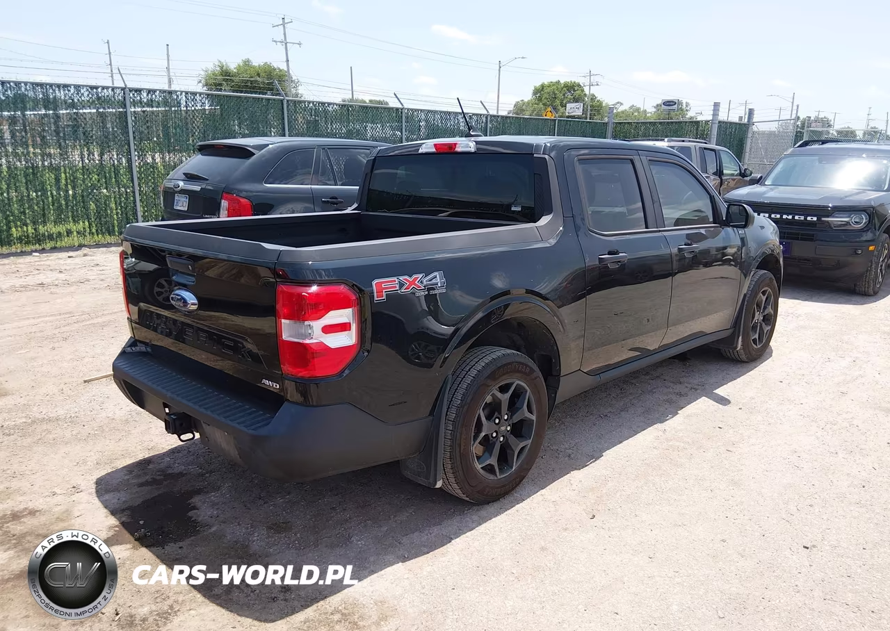 2022 Ford Maverick Xlt VIN:3FTTW8F95NRA33809 - 4