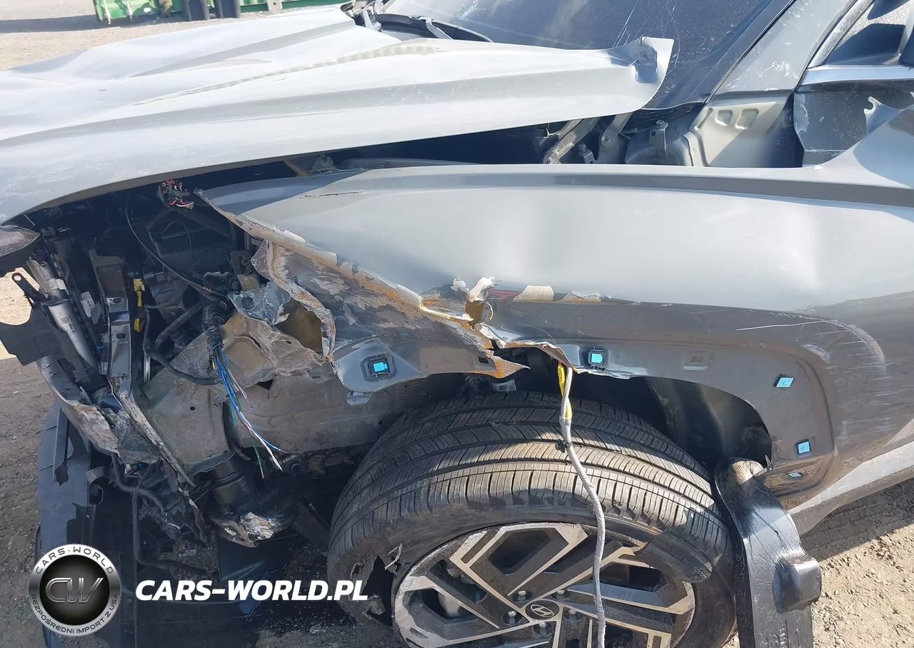 2026 Hyundai Tucson Limited VIN:5NMJECDE7TH636898 - 17