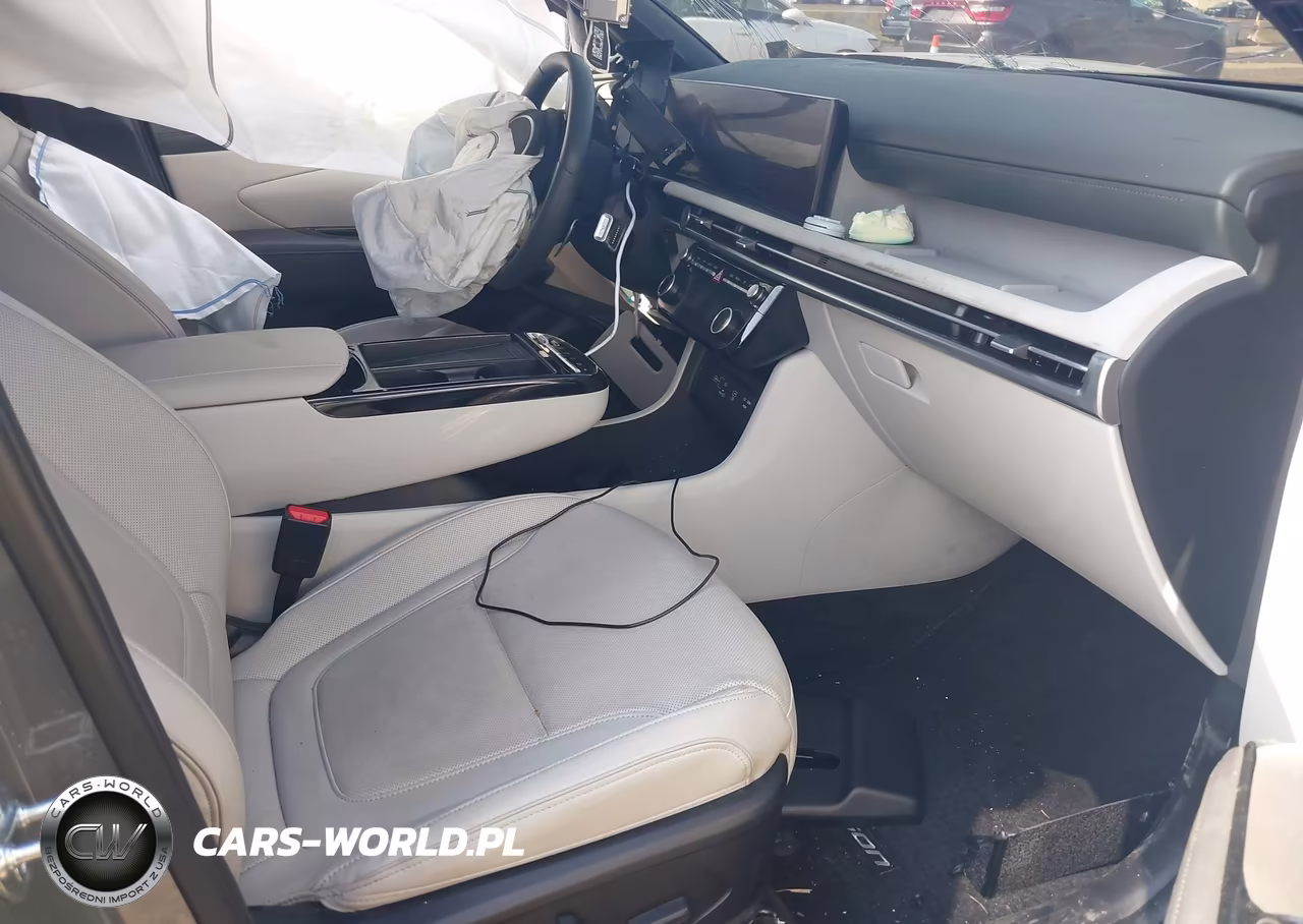 2026 Hyundai Tucson Limited VIN:5NMJECDE7TH636898 - 5