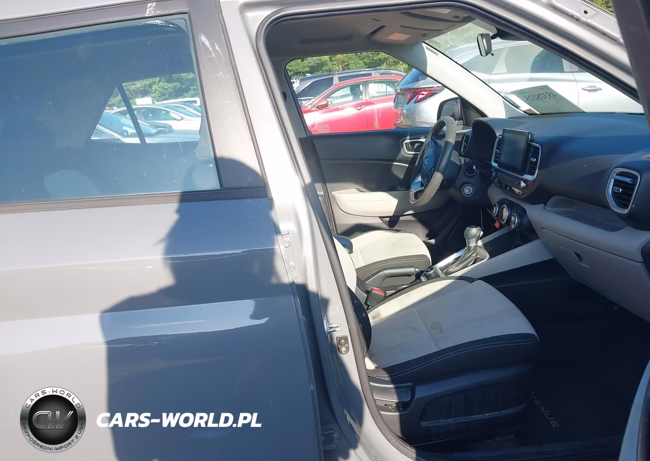 2020 Hyundai Venue Sel VIN:KMHRC8A38LU034251 - 5