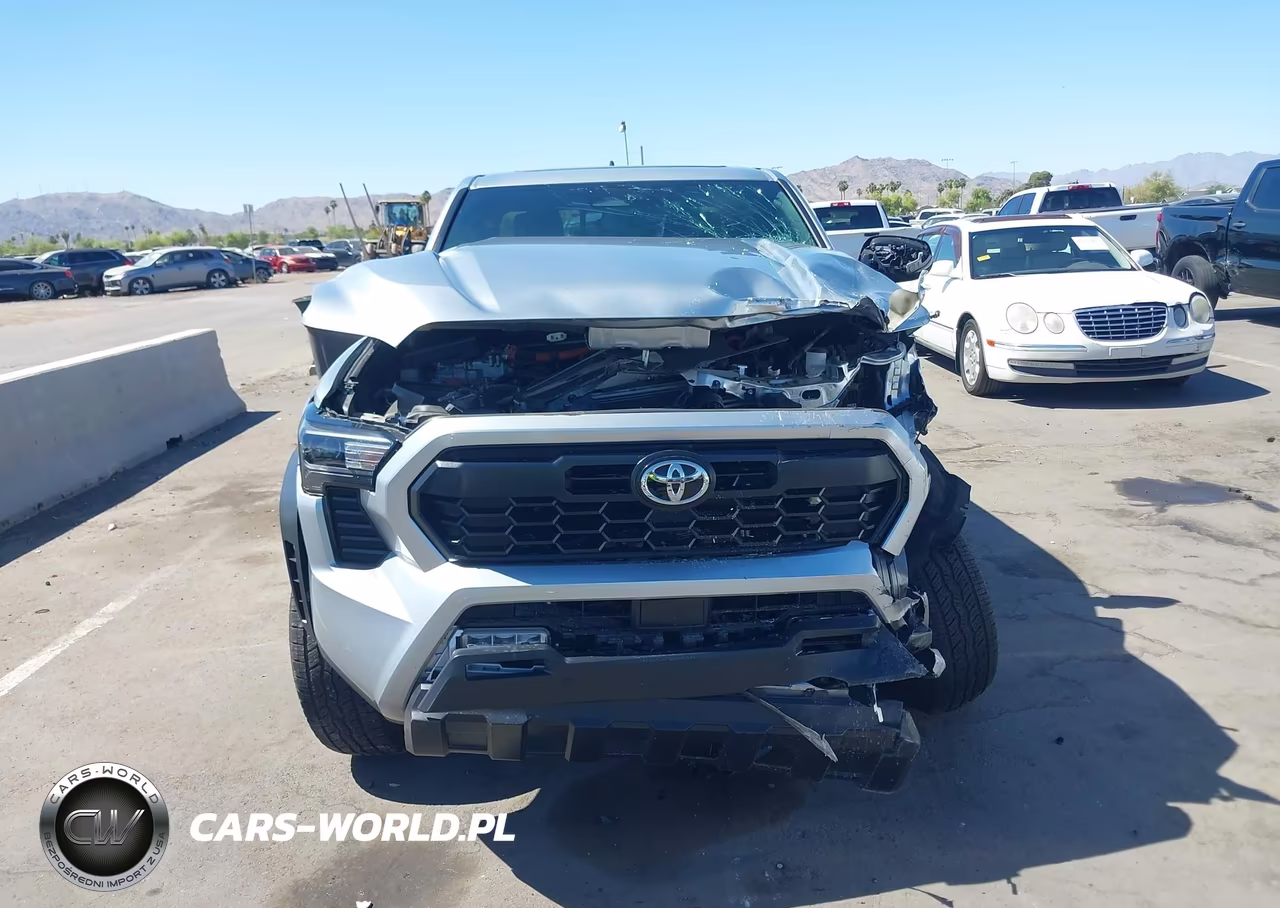 2025 Toyota Tacoma Hybrid Trd Off Road VIN:3TYLC5LN2ST031750 - 13