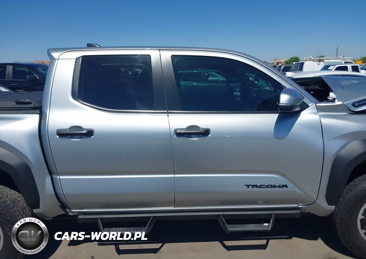 2025 Toyota Tacoma Hybrid Trd Off Road VIN:3TYLC5LN2ST031750 - 14