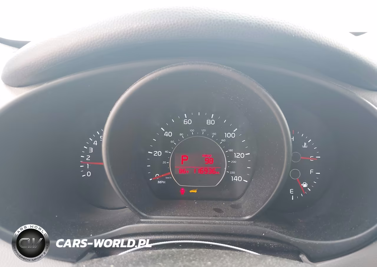2017 Kia Soul + VIN:KNDJP3A54H7421587 - 7